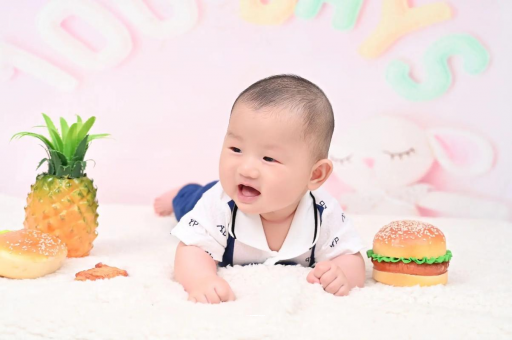 荆州3岁宝宝发烧肚子疼